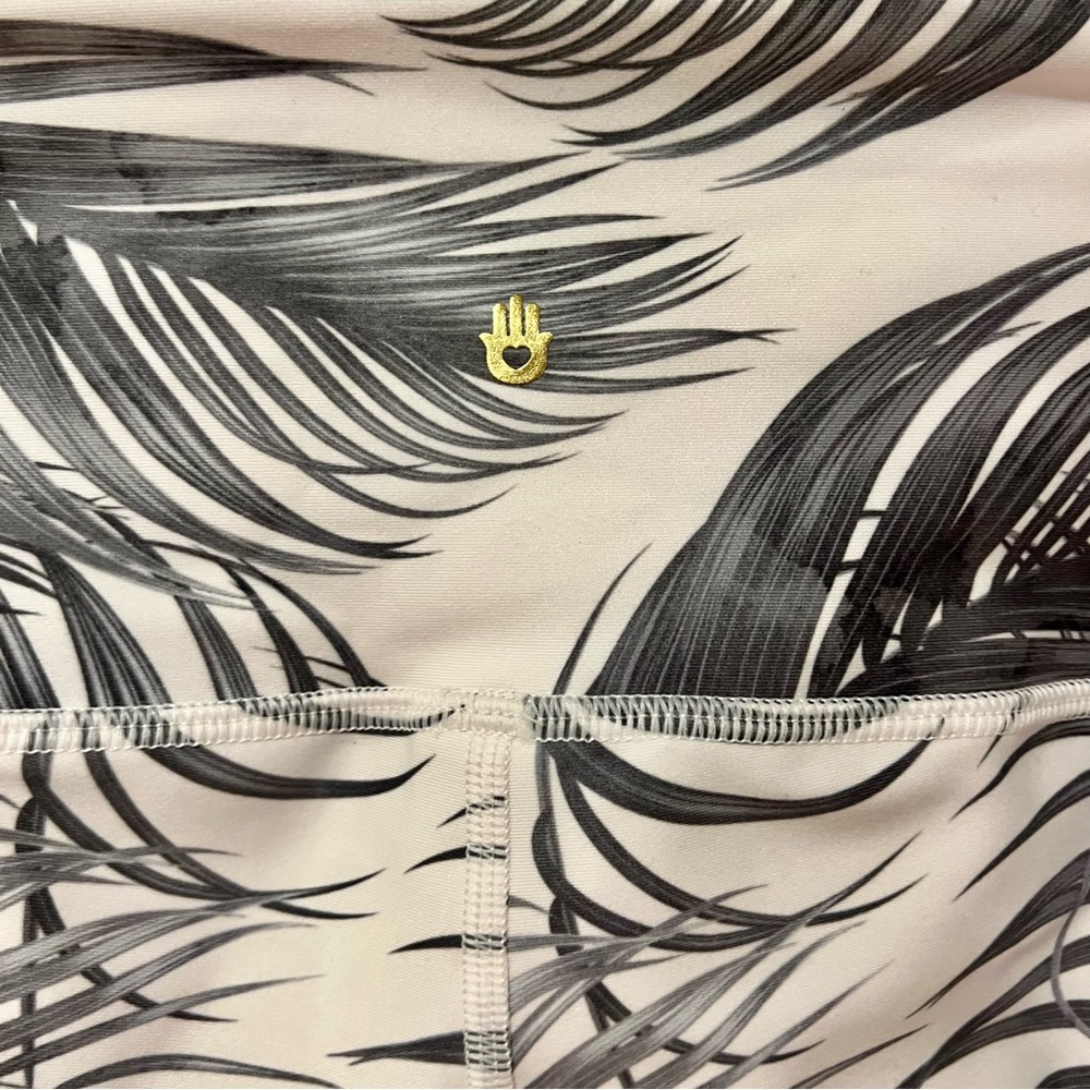Spiritual Gangster Intent 7/8 High Waist Leggings in Palm NWOT (S) - Picture 9 of 12